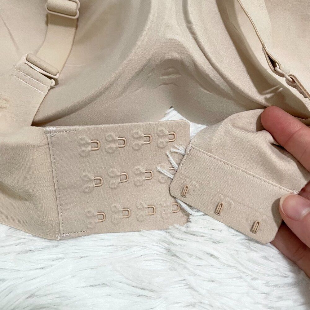 Women Floral Wireless Bra Light Support in Cream Size Small - Picture 7 of 9